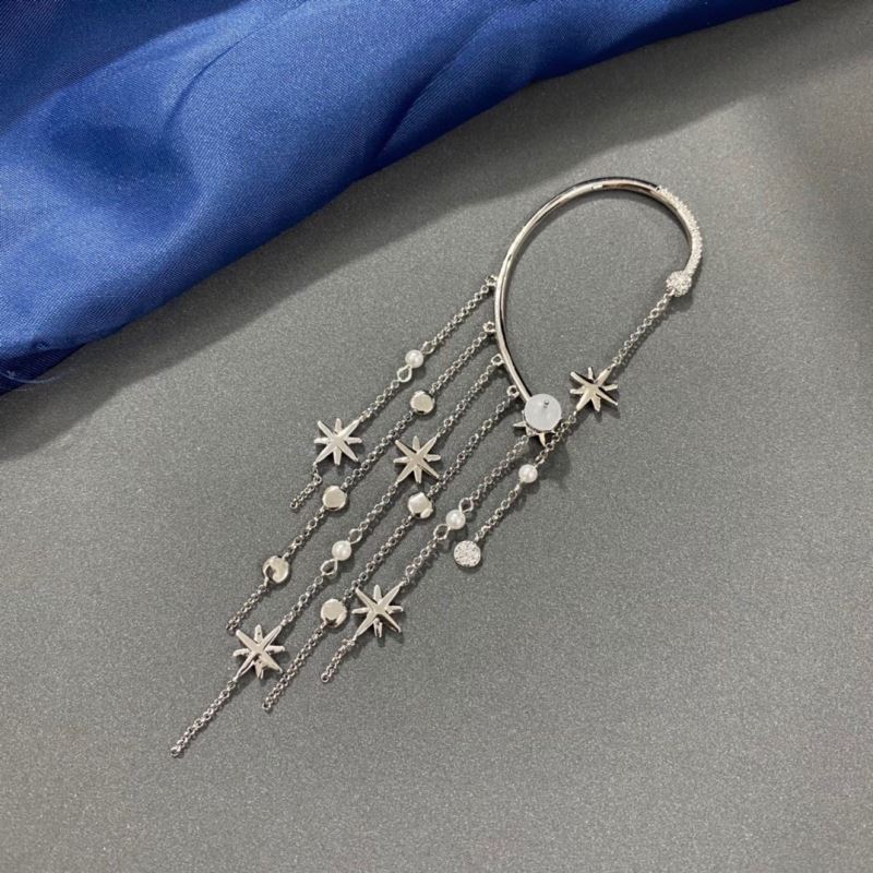 Apm Earrings